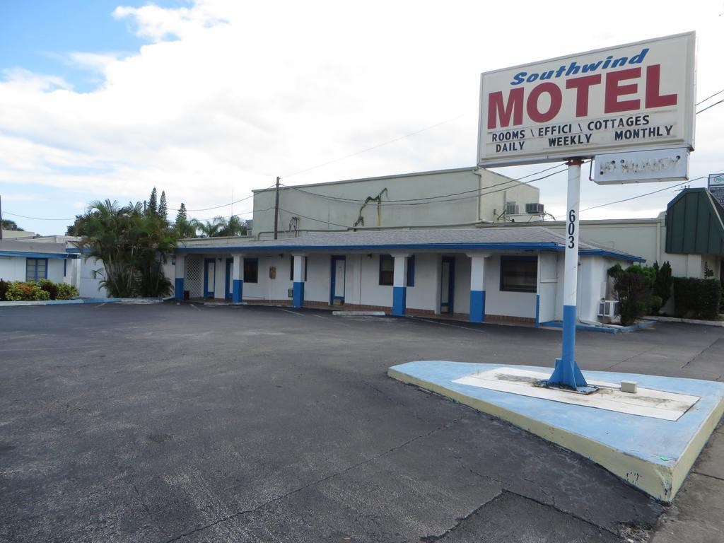 Southwind Motel Stuart Exterior photo